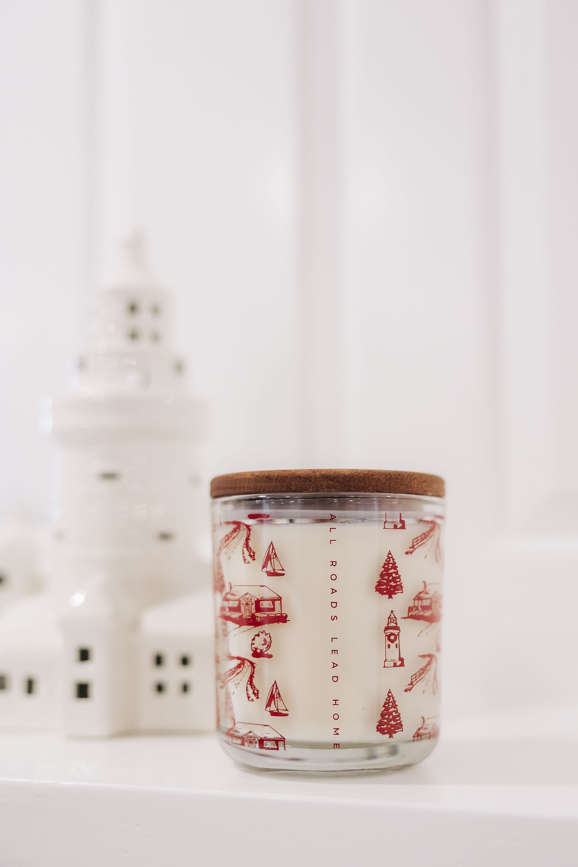 Signature Holiday Toile Print Candle